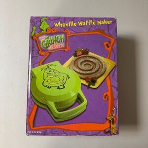 Grinch Christmas Whoville Green Waffle Maker Dr Seuss Cartoon Holiday Kitchen